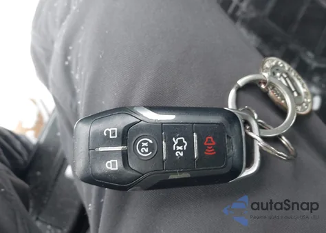 2013 Ford Fusion Titanium z USA, uszkodzony, nr VIN 3FA6P0D91DR319336